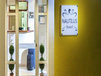 Ενοικιαζόμενα δωμάτια NAUTILUS